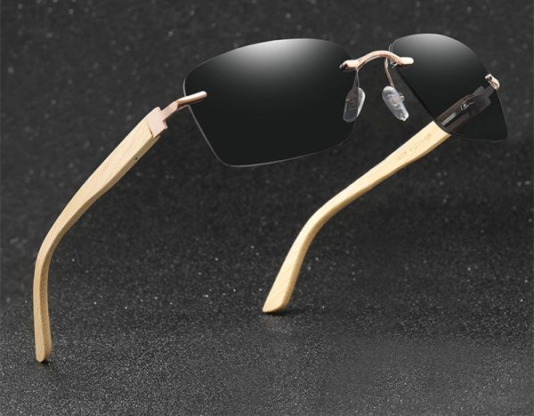 Gafas de sol cuadradas sin marco con bisagra de resorte y patillas de bambú - Imagen 5