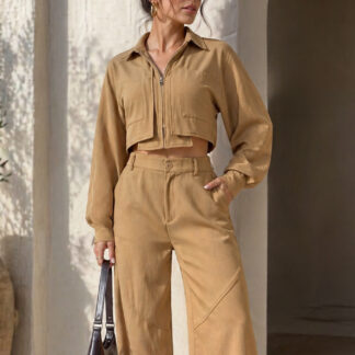 This New Women's Fashionable And Casual Two-piece Set Features A Long-sleeved, Collared, Cropped Top With A Zipper And Elasticated Waist, Paired With Loose-fitting Pants. The Comfortable Design Is Per